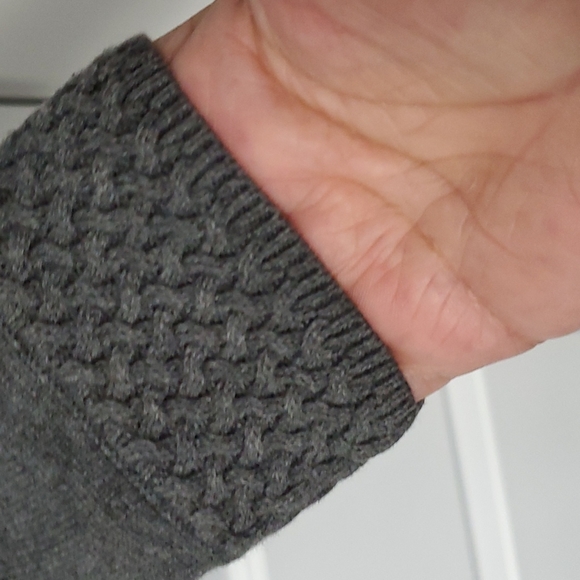 Haggar Cowl Neck Sweater - Picture 5 of 6